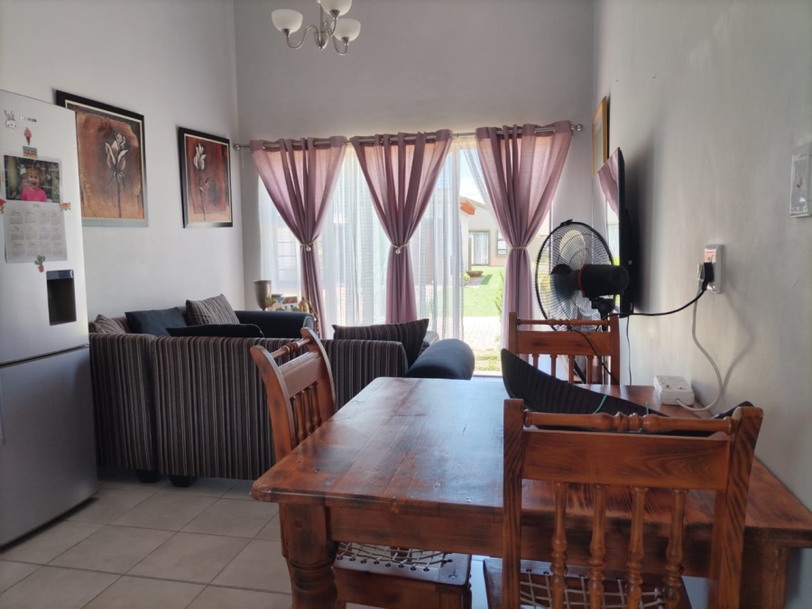 2 Bedroom Property for Sale in Waterval East North West